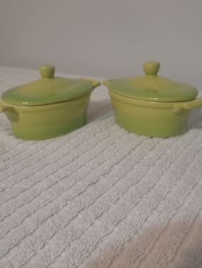 Set of 2 Mini Casserole Dishes w/ Lids Green Insea France 4"